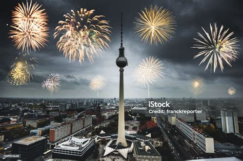 Betty G: Ein musikalisches Feuerwerk am Alexanderplatz!