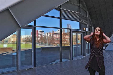 Bewundernswerter Blickfang: Ein musikalischer Abend mit Bete-Elias im Berliner Tempodrom!